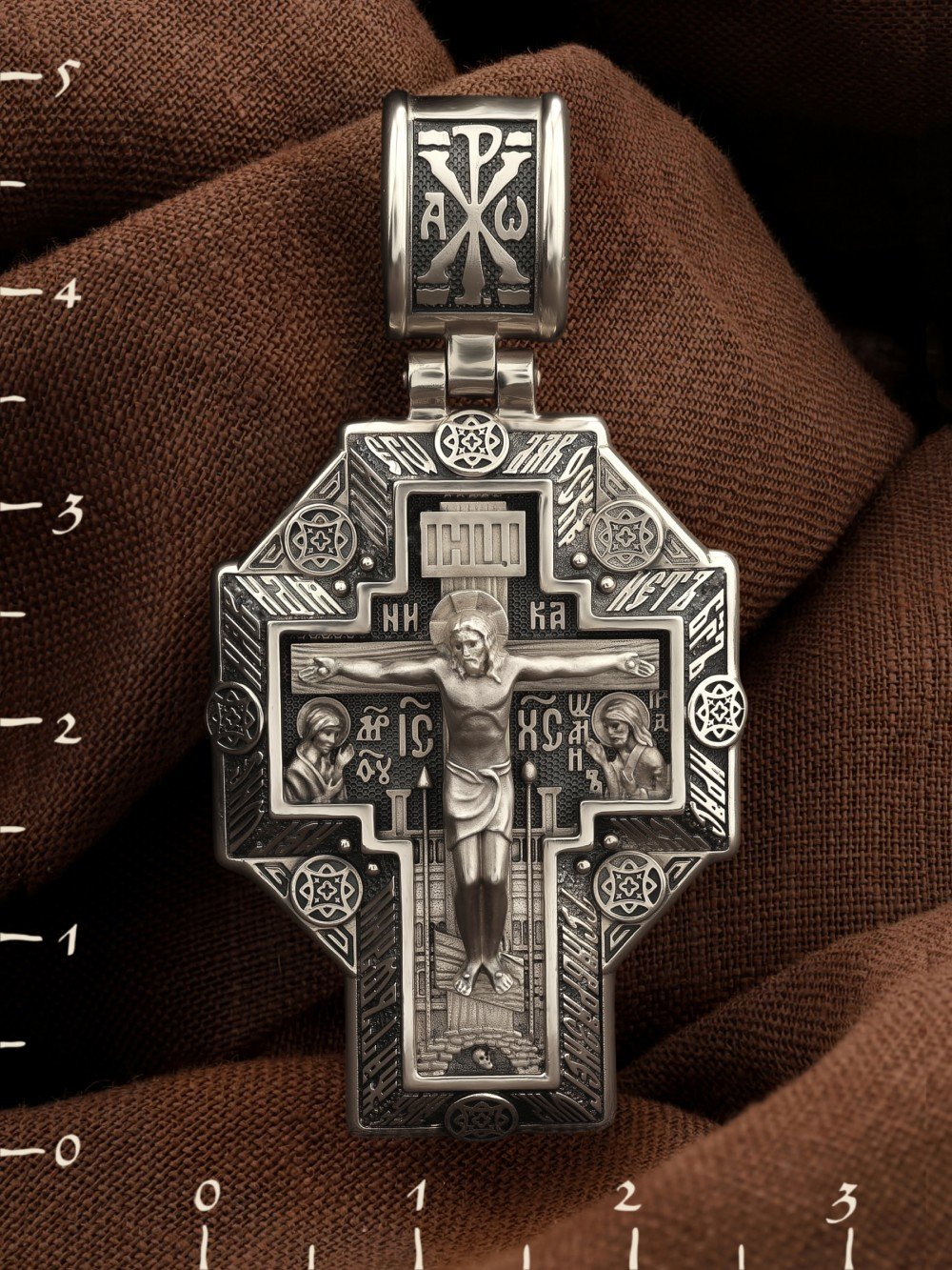 Крест из белого золота