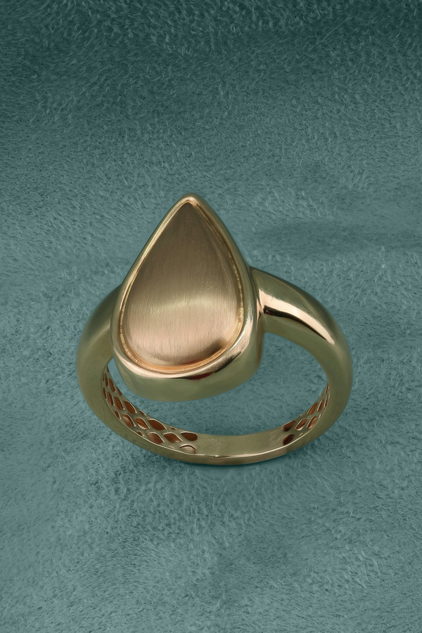 Кольцо из золота