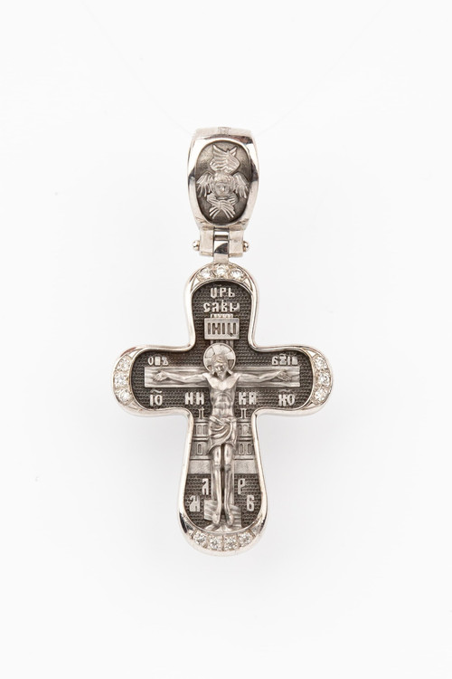 Крест из белого золота c бриллиантами