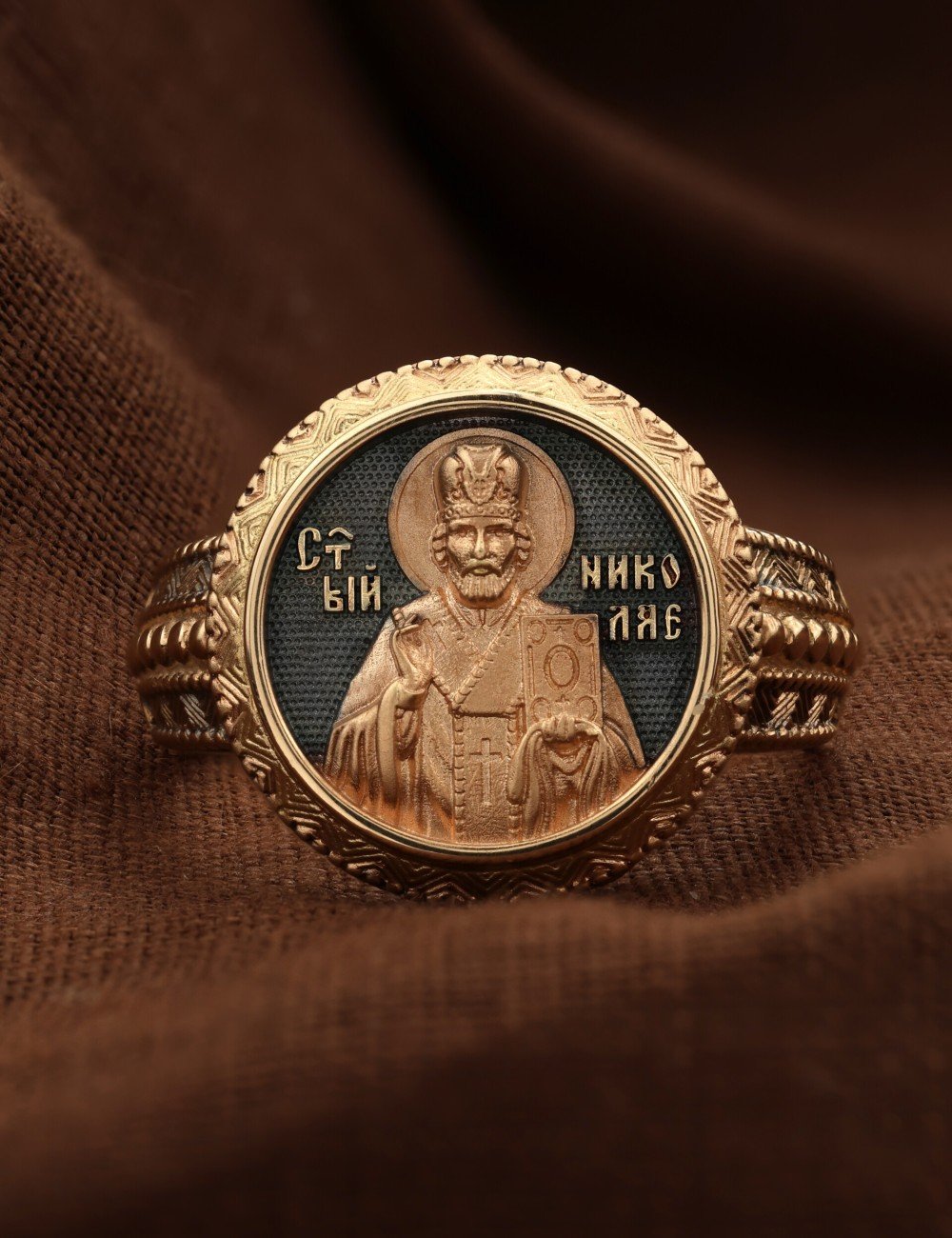 Кольцо из золота 585 пробы