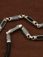 Гайтан из серебра 960 пробы c кожаным шнурком и ониксом