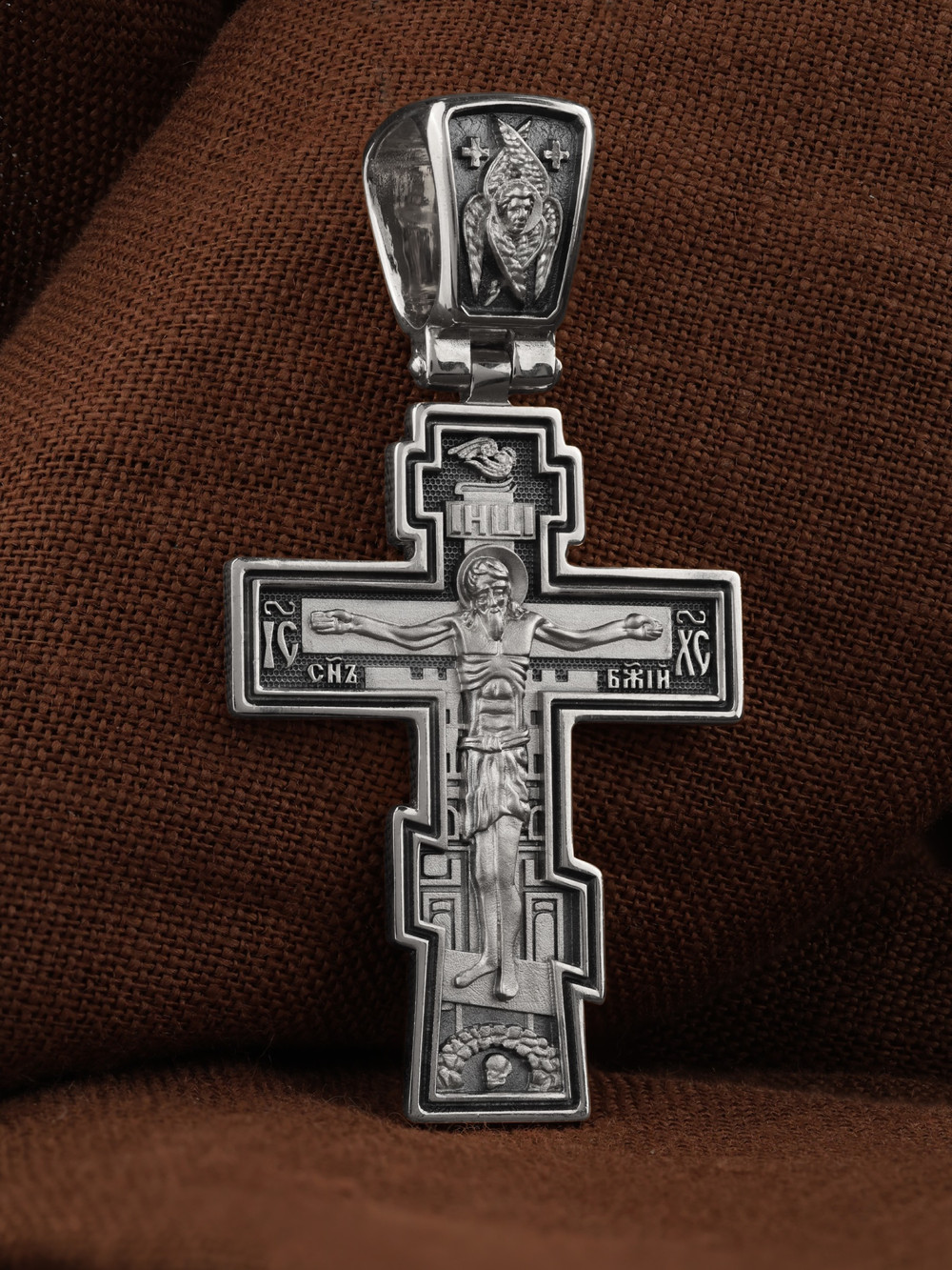 Крест из белого золота