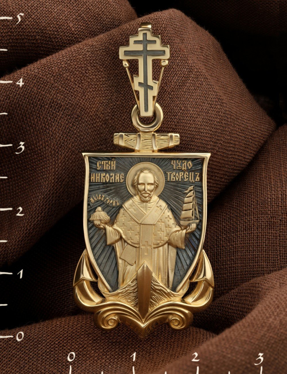 Образок из лимонного золота 585 пробы c эмалью