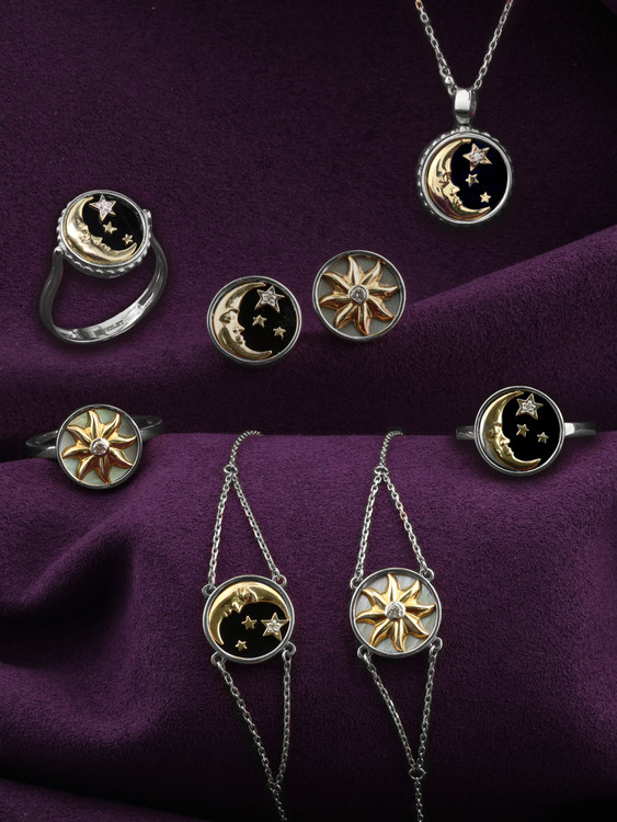 Браслет из белого золота c бриллиантами и ониксом