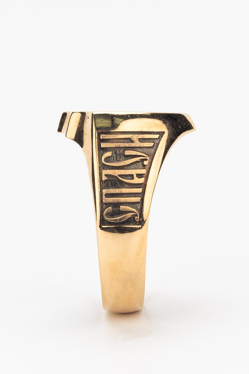 Кольцо из золота