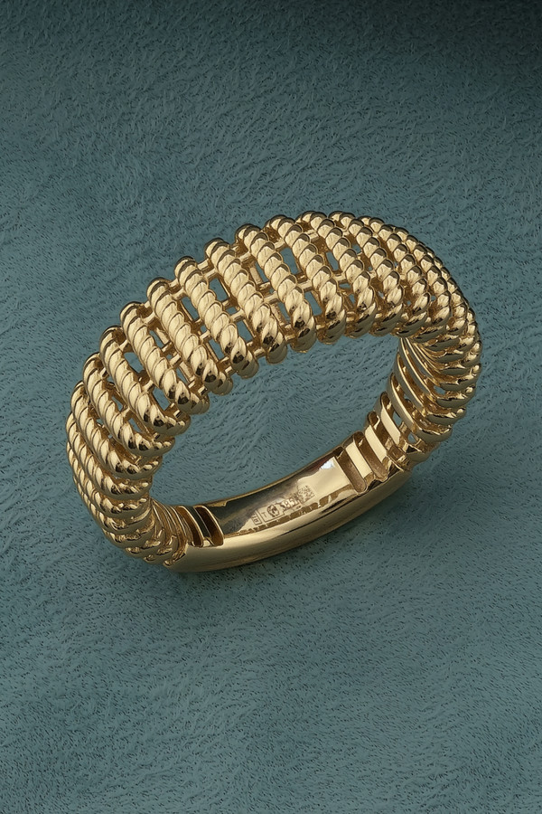 Кольцо из золота