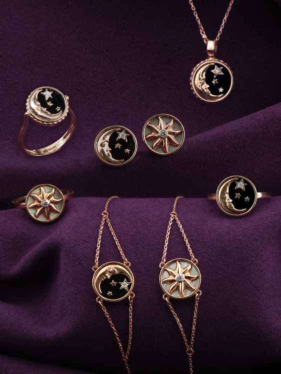 Браслет из золота c бриллиантами и перламутром