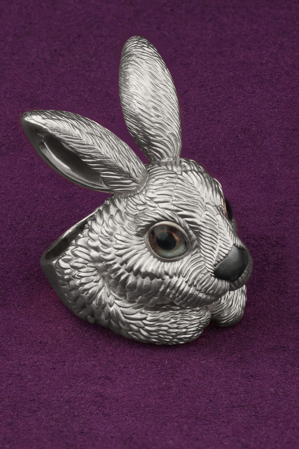 Кольцо из белого золота c эмаль