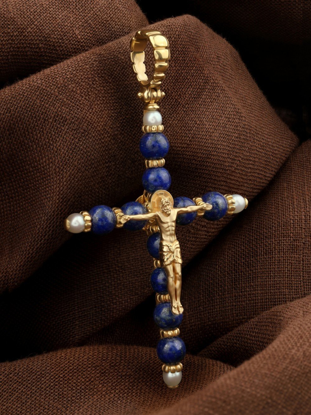 Крест из лимонного золота c жемчугом и лазуритом