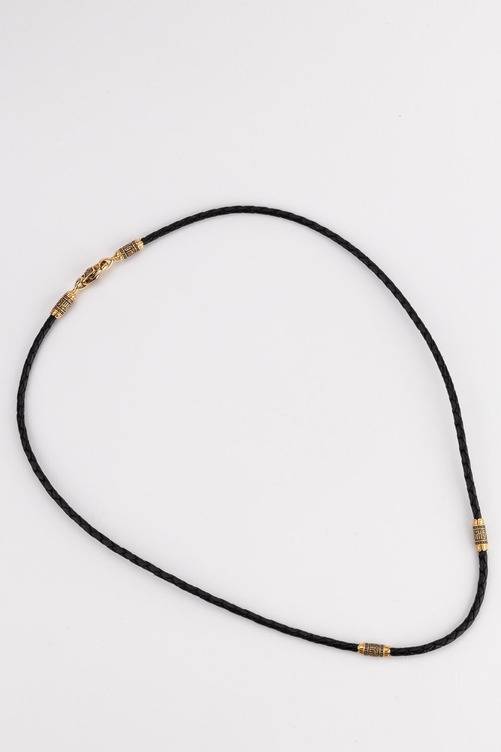 Шнурок кожаный из золота c кожаным шнурком