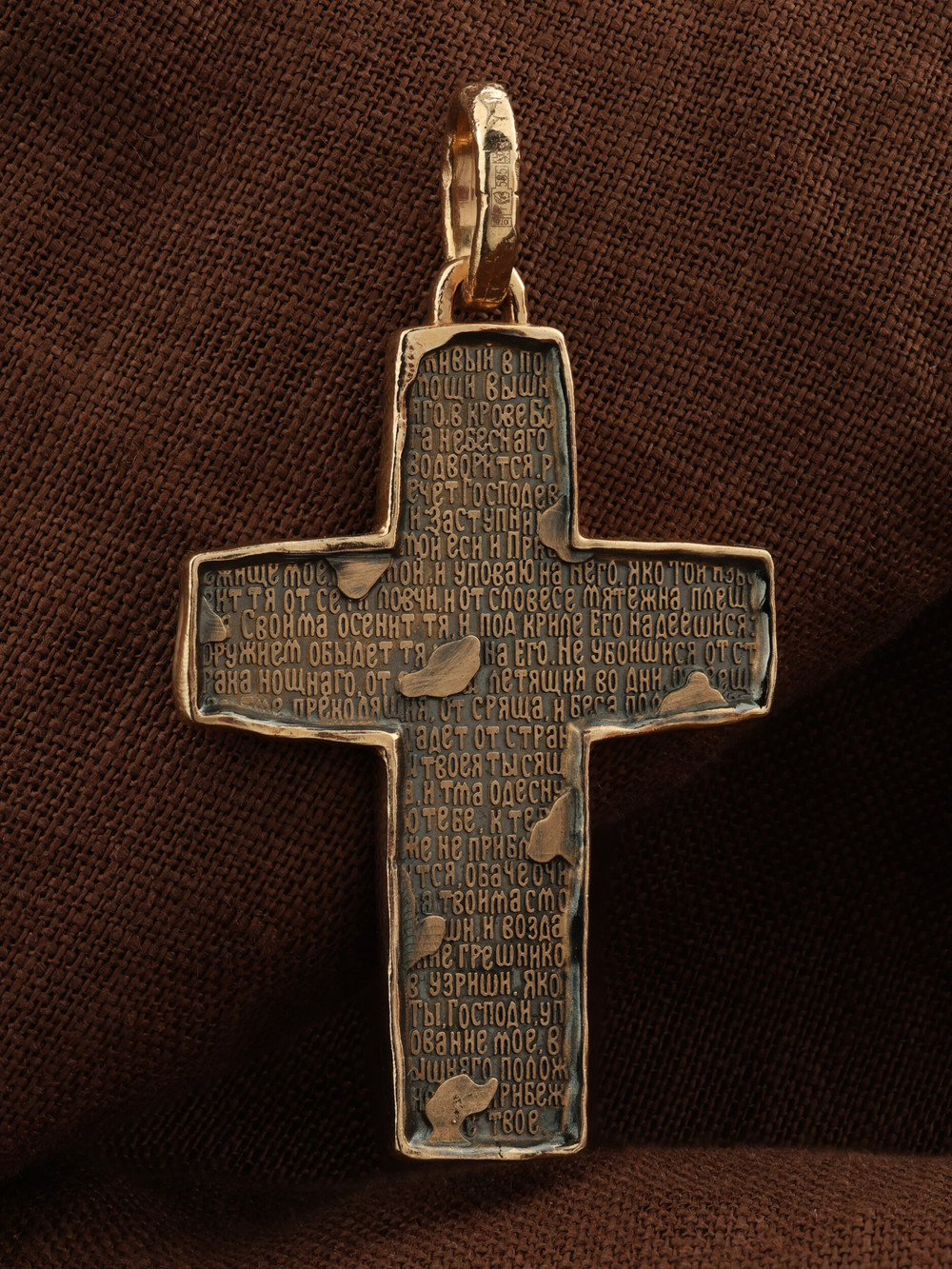 Крест из золота