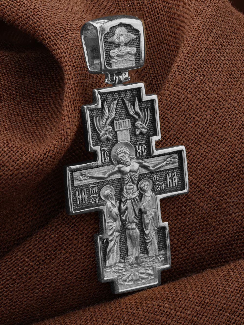 Крест из белого золота