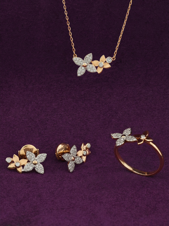 Колье из золота c бриллиантами