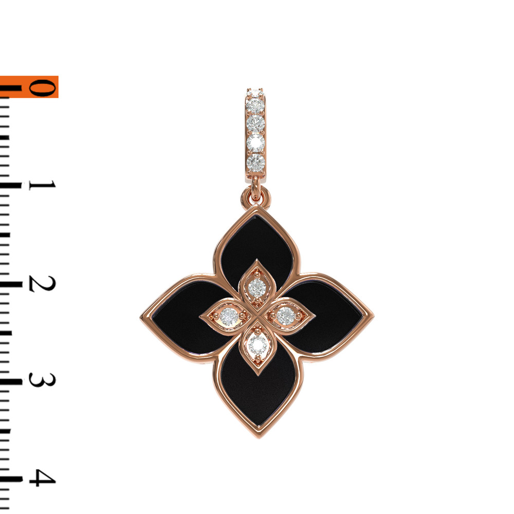 Подвеска из золота c бриллиантами и ониксом